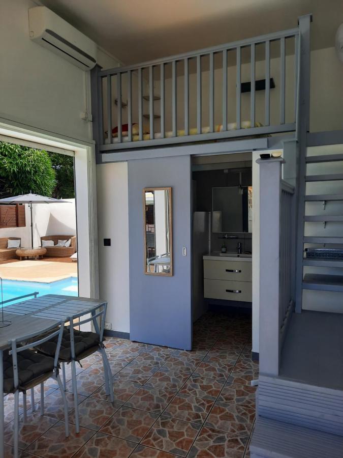 Studio Avec Piscine Privee, Idealement Situe Saint-Claude Exterior foto