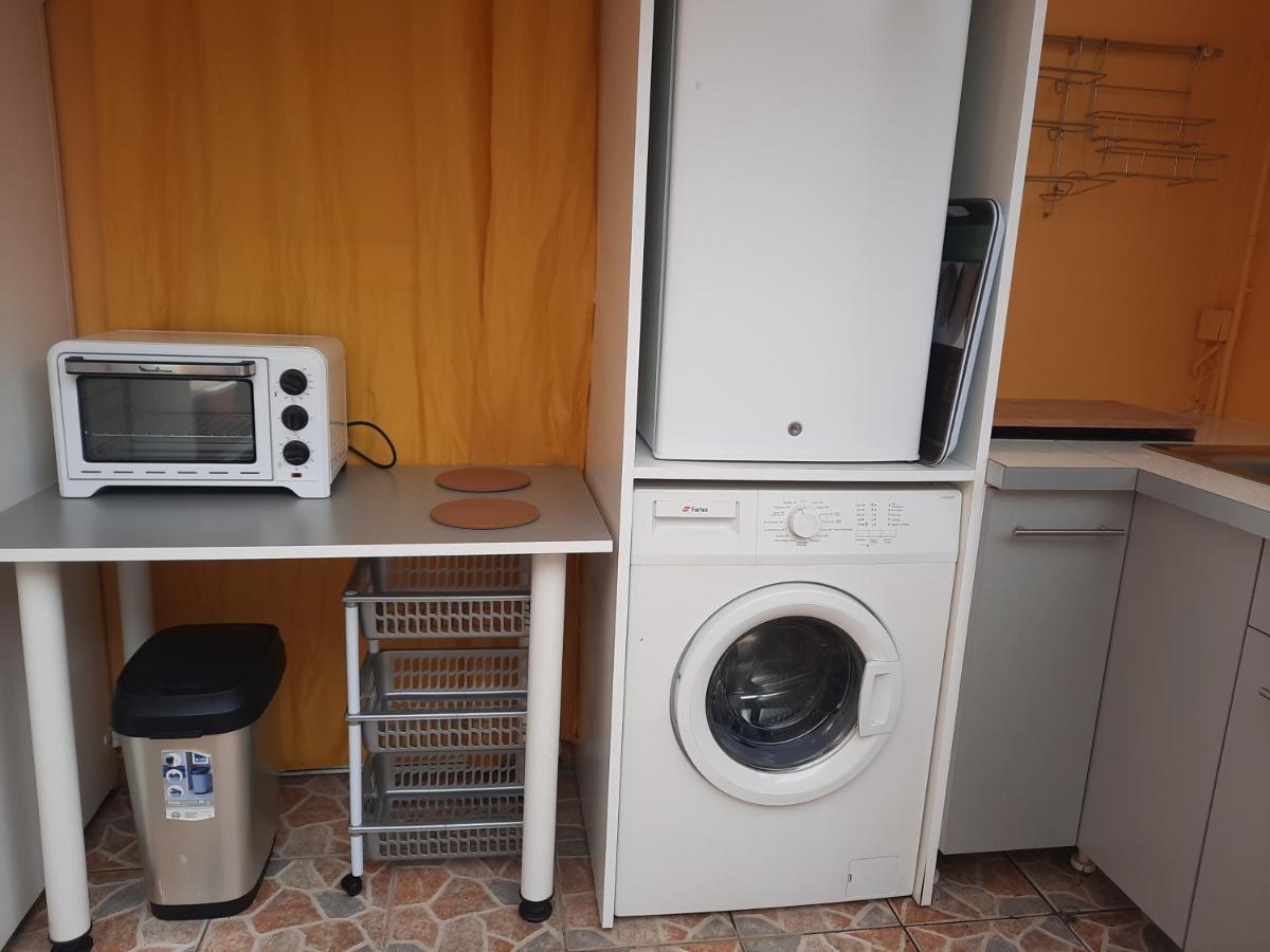 Studio Avec Piscine Privee, Idealement Situe Saint-Claude Exterior foto