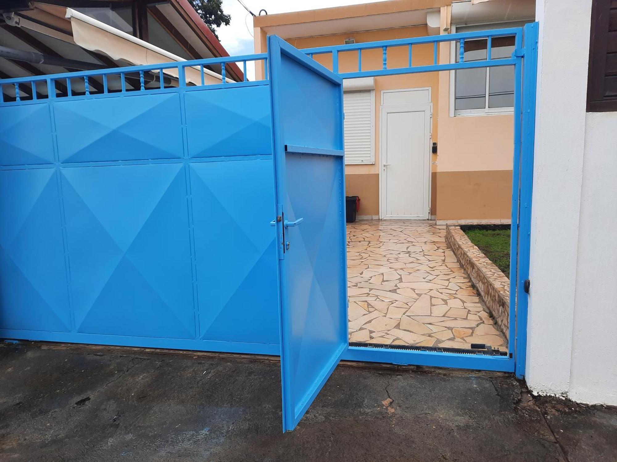 Studio Avec Piscine Privee, Idealement Situe Saint-Claude Exterior foto